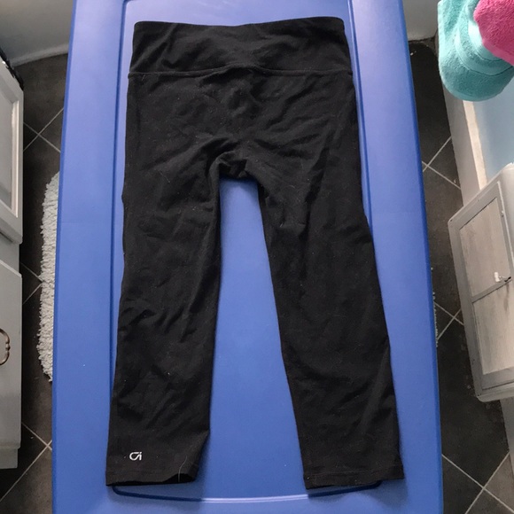 Black Crop Leggings - Picture 1 of 2